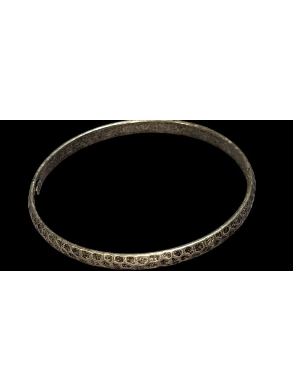 Boho Vintage Premier Designs Hammered Textured Silver Tone Bangle Bracelet